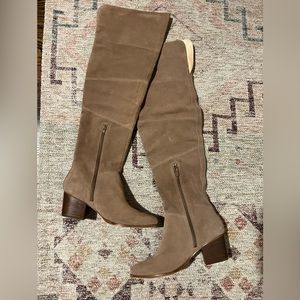 NEW Sole Society Melbourne Boot size 10